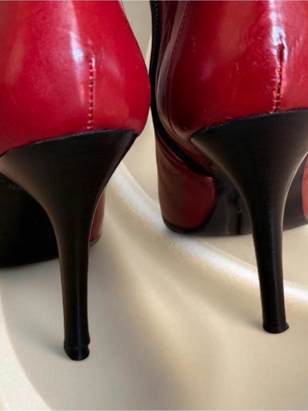 Red Leather Knee-High Stiletto Boots - Picture 3 of 5